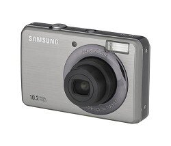 Samsung Digimax PL50 silver {10.2MPix,3x opt/5x dig zoom,2.7"LCD,9Mb int,SD/MMC/SDHC,USB 2.0}